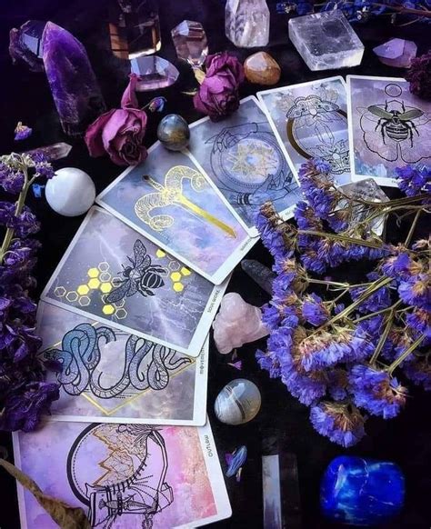 Reconnecting with Nature: Moonlit Witch Aesthetic for Outdoor Rituals and Spellcasting